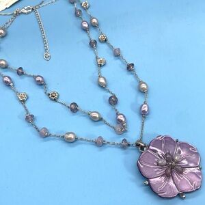Vintage Mother Of Pearl Carved Flower W/pearl Center Beaded Necklace